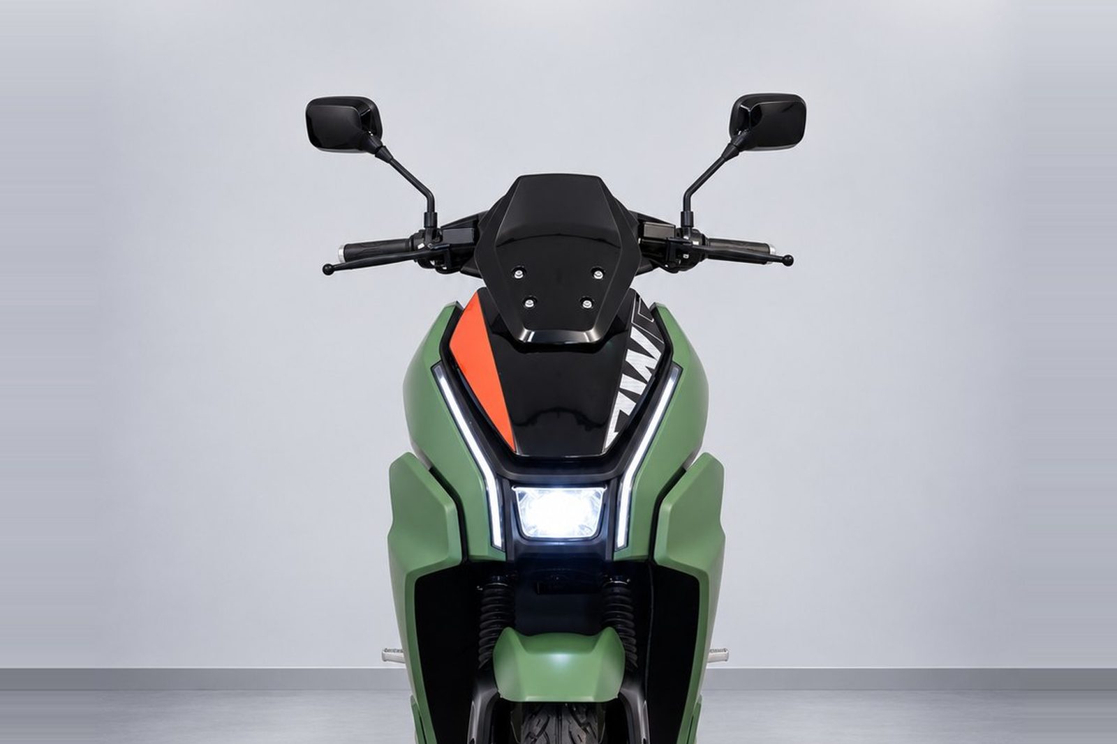 The same scooter in green