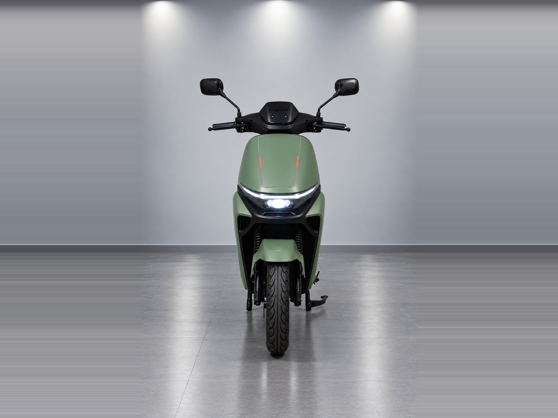 M2 in Green, front view